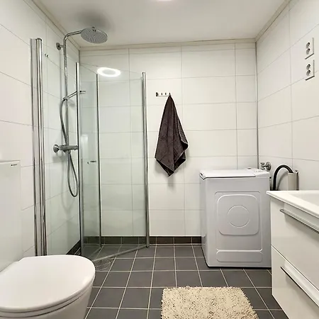 Studio Apartment *